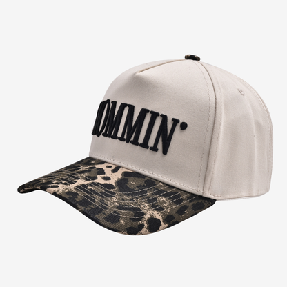 MOMMIN Vintage Two-Tone Trucker Hat